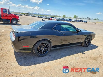 Trzecie zdjęcie samochodu z tyłu: 2016 DODGE CHALLENGER SXT VIN:2C3CDZAG3GH245290 - miniatura