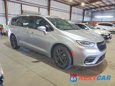 Czwarte zdjęcie samochodu z boku: 2021 CHRYSLER PACIFICA TOURING VIN:2C4RC1FG9MR593314 - miniatura