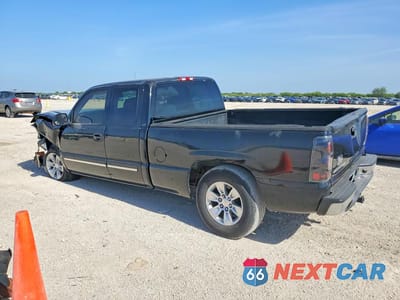 Drugie zdjęcie samochodu z przodu: 2004 CHEVROLET SILVERADO C1500 VIN:2GCEC19T541173202 - miniatura