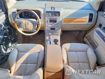 Zdjęcie 8 z 13 samochodu: 2007 LINCOLN MKX VIN:2LMDU88C27BJ04193 - miniatura