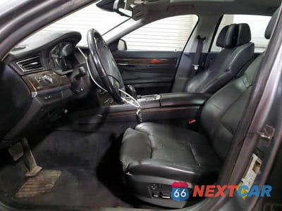Zdjęcie 7 z 12 samochodu: 2011 BMW 750 VIN:WBAKB8C57BCY66754 - miniatura