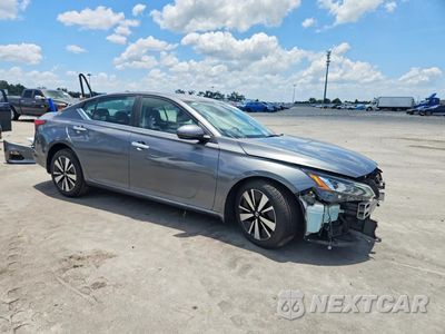 Czwarte zdjęcie samochodu z boku: 2022 NISSAN ALTIMA SV VIN:1N4BL4DV6NN328228 - miniatura