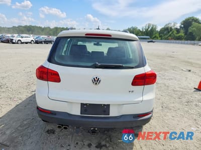 Zdjęcie 6 z 13 samochodu: 2016 VOLKSWAGEN TIGUAN S VIN:WVGAV7AX0GW541420 - miniatura