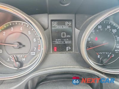 Zdjęcie 9 z 12 samochodu: 2013 JEEP GRAND CHEROKEE LAREDO VIN:1C4RJFAG6DC528231 - miniatura