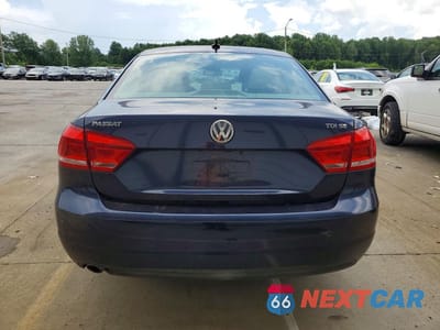 Zdjęcie 6 z 12 samochodu: 2015 VOLKSWAGEN PASSAT SE VIN:1VWBV7A3XFC051327 - miniatura