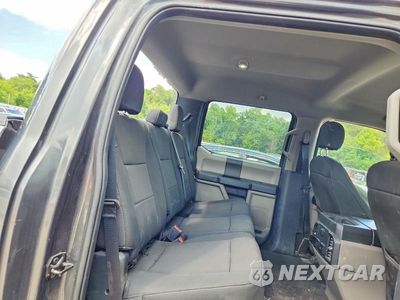 Zdjęcie 10 z 12 samochodu: 2019 FORD F150 SUPERCREW VIN:1FTEW1CP5KFC74815 - miniatura