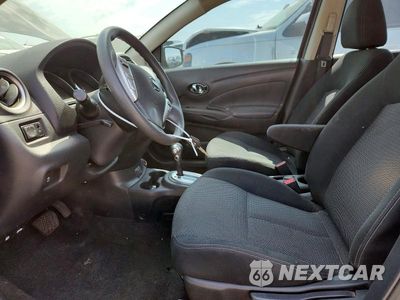 Zdjęcie 7 z 12 samochodu: 2019 NISSAN VERSA SV VIN:3N1CN7APXKL834465 - miniatura
