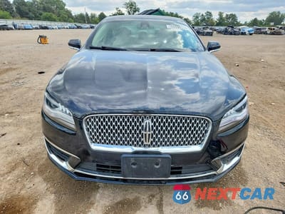 Piąte zdjęcie samochodu w środku: 2020 LINCOLN MKZ VIN:3LN6L5A96LR614496 - miniatura