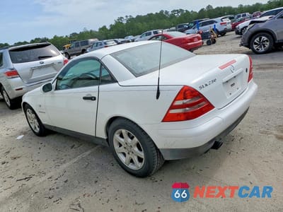 Drugie zdjęcie samochodu z przodu: 1998 MERCEDES-BENZ SLK 230 KOMPRESSOR VIN:WDBKK47F1WF056814 - miniatura