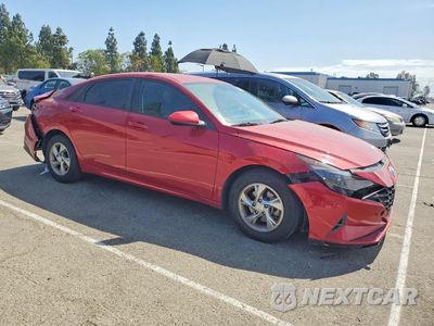 Czwarte zdjęcie samochodu z boku: 2022 HYUNDAI ELANTRA SE VIN:KMHLL4AG2NU336591 - miniatura