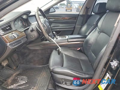 Zdjęcie 7 z 12 samochodu: 2009 BMW 750 I VIN:WBAKA83509CY33950 - miniatura