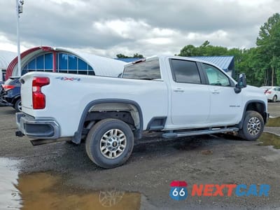 Trzecie zdjęcie samochodu z tyłu: 2025 CHEVROLET SILVERADO K2500 HEAVY DUTY LT VIN:2GC1KNE75S1227466 - miniatura