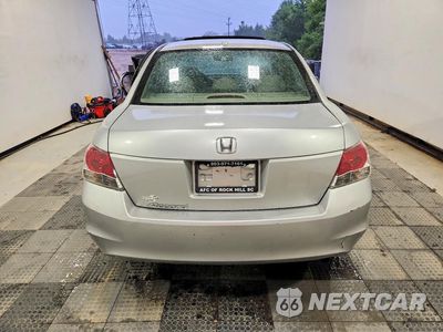 Zdjęcie 6 z 12 samochodu: 2008 HONDA ACCORD EXL VIN:1HGCP26848A004738 - miniatura