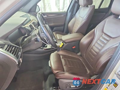 Zdjęcie 7 z 13 samochodu: 2020 BMW X3 XDRIVE30I VIN:5UXTY5C01L9C07917 - miniatura