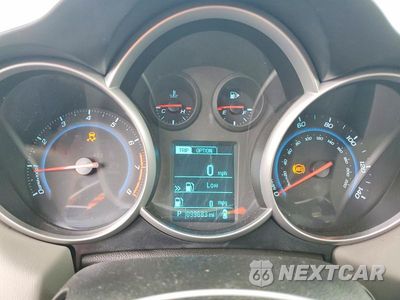 Zdjęcie 9 z 12 samochodu: 2014 CHEVROLET CRUZE LS VIN:1G1PA5SH4E7204447 - miniatura