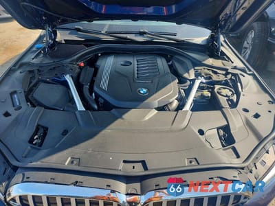 Zdjęcie 11 z 12 samochodu: 2022 BMW 740 XI VIN:WBA7T4C0XNCK11394 - miniatura