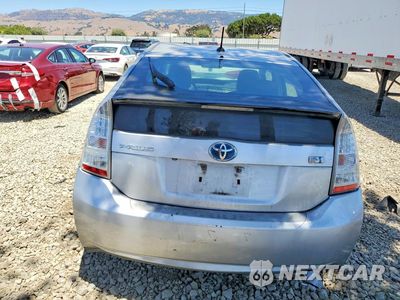 Zdjęcie 6 z 12 samochodu: 2010 TOYOTA PRIUS III VIN:JTDKN3DU7A1268578 - miniatura