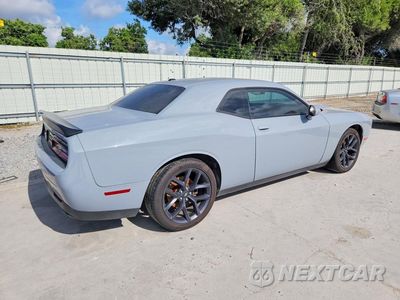 Trzecie zdjęcie samochodu z tyłu: 2021 DODGE CHALLENGER GT VIN:2C3CDZJGXMH573365 - miniatura