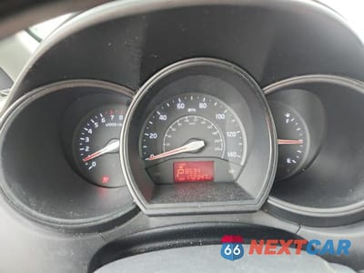 Zdjęcie 9 z 12 samochodu: 2013 KIA RIO LX VIN:KNADM4A36D6194894 - miniatura