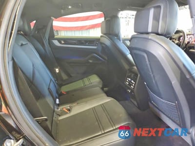 Zdjęcie 11 z 14 samochodu: 2026 PORSCHE CAYENNE COUPE VIN:WP1BA2AY9TDA35072 - miniatura