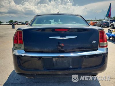 Zdjęcie 10 z 23 samochodu: 2013 CHRYSLER 300 VIN:2C3CCAAGXDH723298 - miniatura