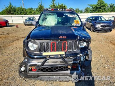 Piąte zdjęcie samochodu w środku: 2015 JEEP RENEGADE TRAILHAWK VIN:ZACCJBCT2FPB39030 - miniatura