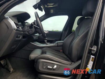 Zdjęcie 7 z 13 samochodu: 2022 BMW X5 SDRIVE 40I VIN:5UXCR4C07N9N09171 - miniatura