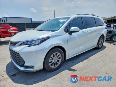 2022 TOYOTA SIENNA XLE 5TDJRKEC5NS091585 - główne zdjęcie licytacji z USA - miniatura