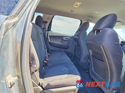 Zdjęcie 10 z 12 samochodu: 2011 CHEVROLET TRAVERSE LT VIN:1GNKVGED7BJ343844 - miniatura