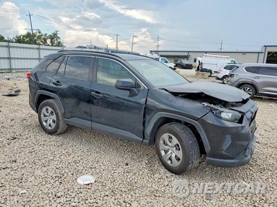 Czwarte zdjęcie samochodu z boku: 2019 TOYOTA RAV4 LE VIN:JTMH1RFV9KD029970 - miniatura