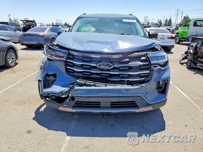 Piąte zdjęcie samochodu w środku: 2025 FORD EXPLORER ACTIVE VIN:1FMUK7DH0SGA59396 - miniatura