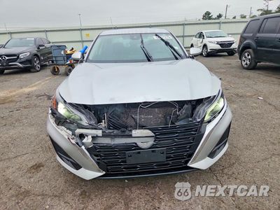Piąte zdjęcie samochodu w środku: 2023 NISSAN ALTIMA SV VIN:1N4BL4DV9PN311538 - miniatura