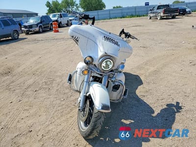 Drugie zdjęcie samochodu z przodu: 2004 HARLEY-DAVIDSON FLHTCUI VIN:1HD1FCW184Y626602 - miniatura