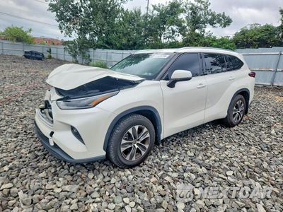 2021 TOYOTA HIGHLANDER XLE 5TDHZRBH3MS534967 - główne zdjęcie licytacji z USA - miniatura