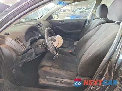 Zdjęcie 7 z 12 samochodu: 2008 NISSAN ALTIMA 3.5 SE VIN:1N4BL21E08N514103 - miniatura