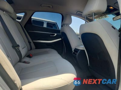 Zdjęcie 10 z 13 samochodu: 2025 HYUNDAI SONATA HYBRID SEL VIN:KMHL34JJ8SA115196 - miniatura