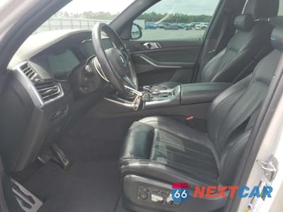Zdjęcie 7 z 13 samochodu: 2020 BMW X5 SDRIVE 40I VIN:5UXCR4C04LLT19991 - miniatura