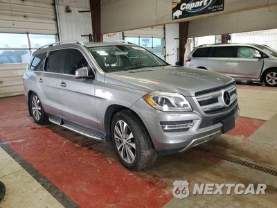 Czwarte zdjęcie samochodu z boku: 2015 MERCEDES-BENZ GL 450 4MATIC VIN:4JGDF6EE7FA460925 - miniatura