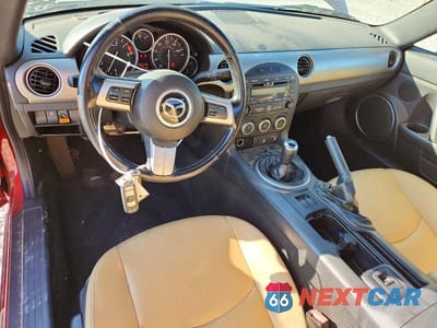 Zdjęcie 8 z 12 samochodu: 2012 MAZDA MX-5 MIATA VIN:JM1NC2PF3C0220305 - miniatura