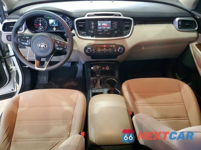 Zdjęcie 8 z 13 samochodu: 2016 KIA SORENTO LX V6 VIN:5XYPGDA51GG039017 - miniatura