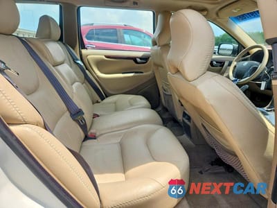 Zdjęcie 10 z 12 samochodu: 2002 VOLVO V70 XC VIN:YV1SZ58D421056792 - miniatura