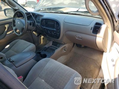 Zdjęcie 8 z 12 samochodu: 2005 TOYOTA TUNDRA DOUBLE CAB SR5 VIN:5TBET34175S497997 - miniatura