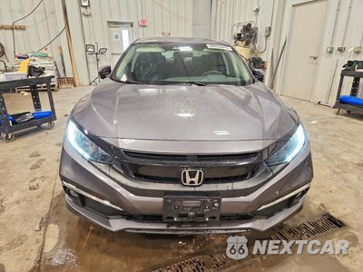 Piąte zdjęcie samochodu w środku: 2019 HONDA CIVIC EX VIN:19XFC1F33KE002702 - miniatura