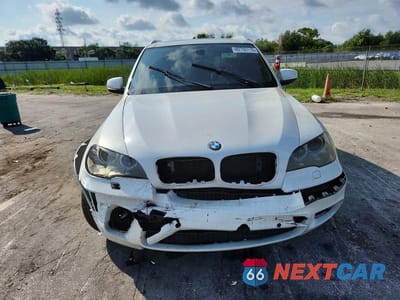 Piąte zdjęcie samochodu w środku: 2012 BMW X5 XDRIVE50I VIN:5UXZV8C53CL423817 - miniatura