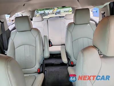 Zdjęcie 10 z 14 samochodu: 2011 CHEVROLET TRAVERSE LTZ VIN:1GNKVLEDXBJ120271 - miniatura
