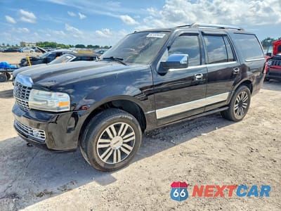 2008 LINCOLN NAVIGATOR 5LMFU27568LJ07617 - główne zdjęcie licytacji z USA - miniatura