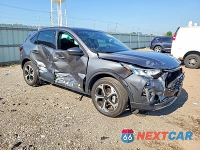 Czwarte zdjęcie samochodu z boku: 2025 FORD ESCAPE ST LINE SELECT VIN:1FMCU9NA2SUA70047 - miniatura