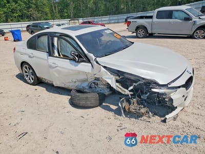 Czwarte zdjęcie samochodu z boku: 2014 BMW 335 I VIN:WBA3A9G54ENS64846 - miniatura