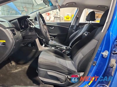 Zdjęcie 7 z 13 samochodu: 2017 HYUNDAI ELANTRA GT BASE VIN:KMHD35LH0HU373496 - miniatura