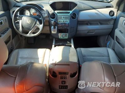 Zdjęcie 8 z 13 samochodu: 2011 HONDA PILOT TOURING VIN:5FNYF4H95BB037688 - miniatura